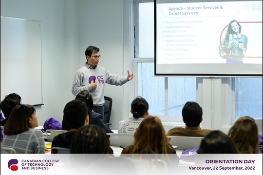Karlo Avenido - Presenting and explaining